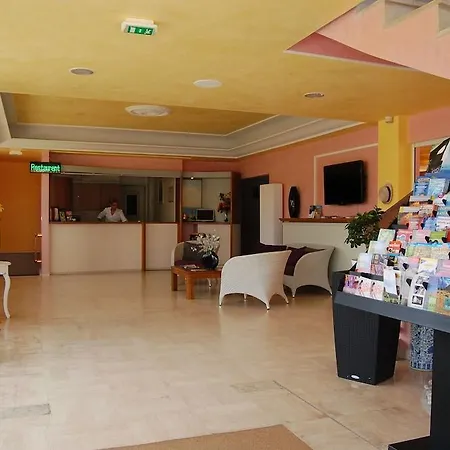 Hotel De La